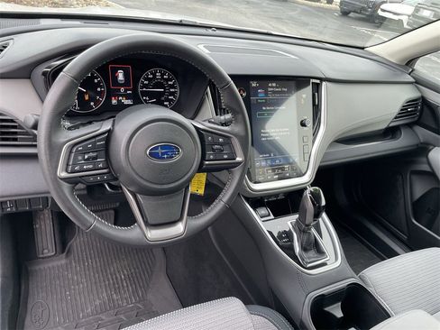 Used 2025 Subaru Outback Premium w/ Popular Package #1 image 10