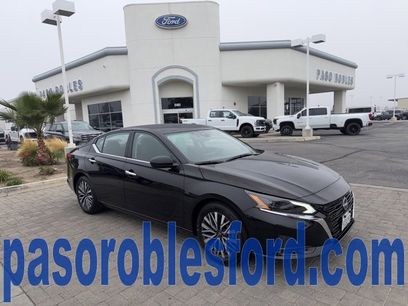 Used 2025 Nissan Altima 2.5 SV