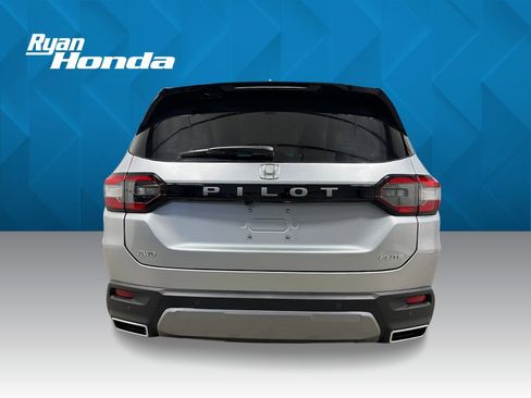 New 2026 Honda Pilot Elite image 4