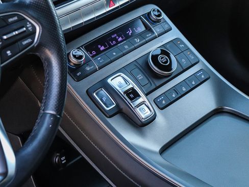 Used 2020 Hyundai Palisade Limited image 21