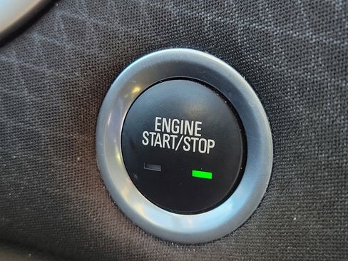 Used 2023 Chevrolet Malibu LT image 30