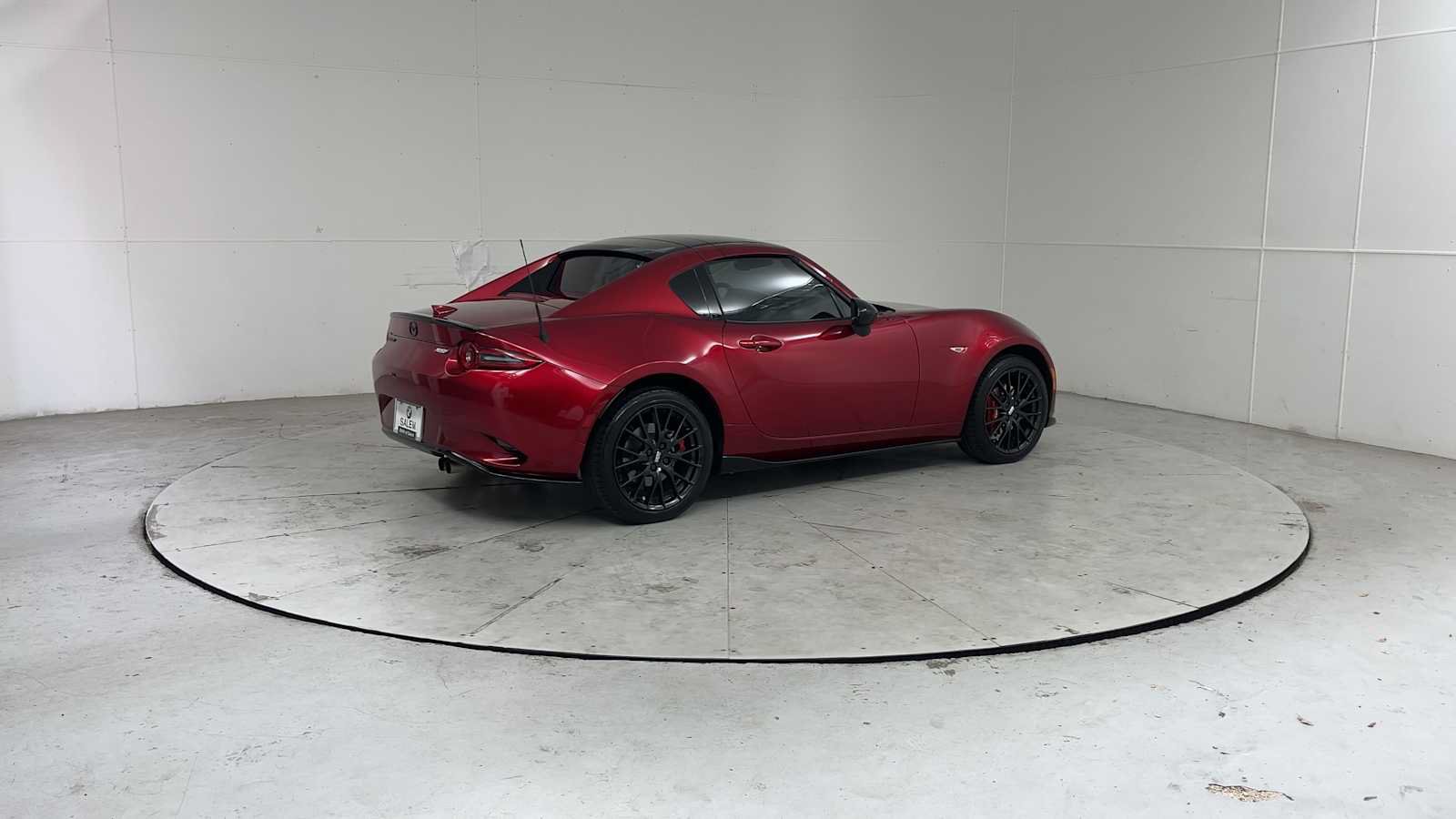 Used 2024 MAZDA MX-5 Miata RF Club w/ Interior Package RWD image 9