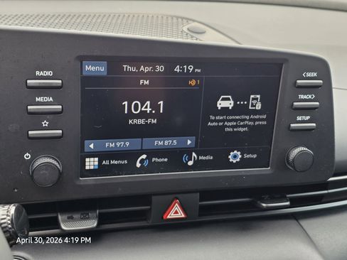Certified 2025 Hyundai Elantra Sport FWD image 19