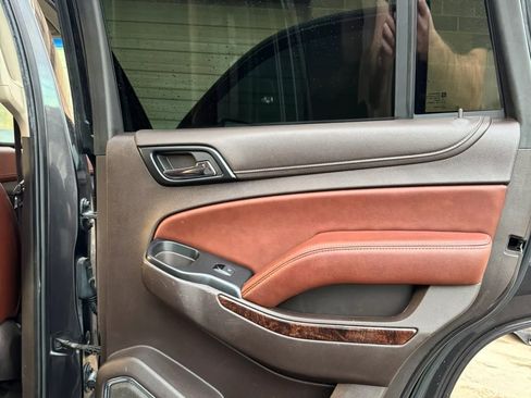 Used 2016 Chevrolet Tahoe LTZ AWD/4WD image 5