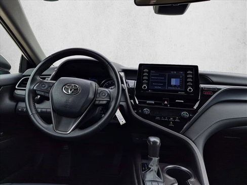 Used 2024 Toyota Camry SE FWD image 16