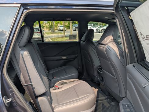 New 2026 Lexus TX 500h AWD w/ Technology Package image 9
