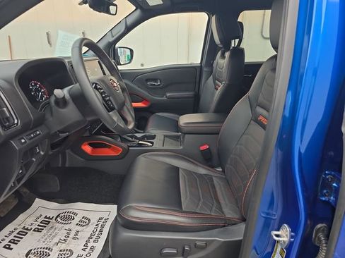 Used 2025 Nissan Frontier PRO-4X w/ Pro Premium Package image 9