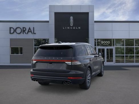 New 2026 Lincoln Aviator 2WD w/ Jet Appearance Package image 8