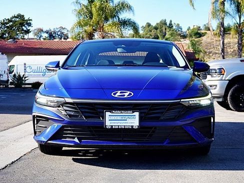 Certified 2024 Hyundai Elantra SEL FWD image 5