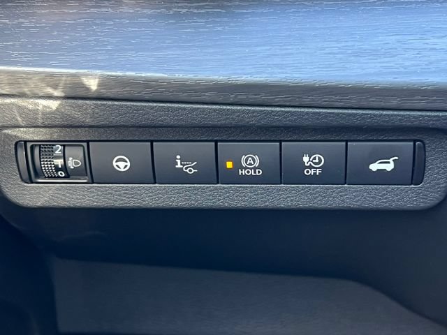 Used 2024 Nissan Ariya AWD image 19