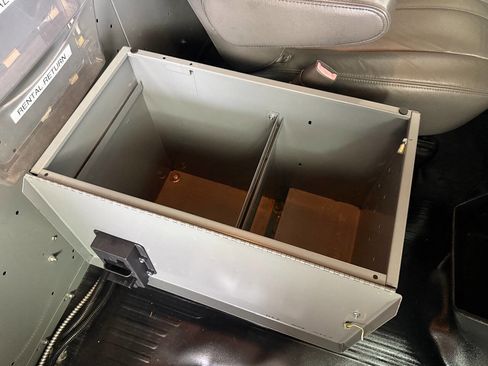 Used 2014 Chevrolet Express 3500 3500 3dr Extended Cargo Van image 85