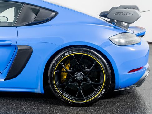 Used 2023 Porsche 718 Cayman GT4 RS w/ Weissach Package image 17