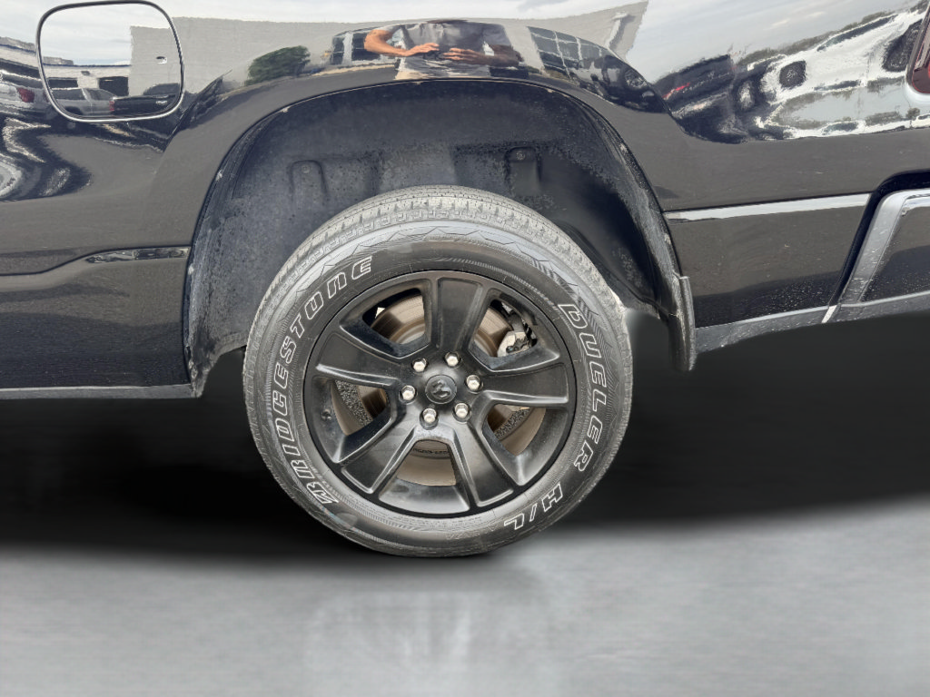 Used 2023 RAM 1500 Big Horn AWD/4WD image 8