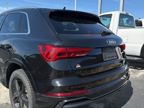 Used 2020 Audi Q3 2.0T Premium w/ Convenience Package AWD/4WD image 6