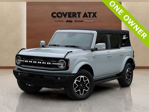 Used 2023 Ford Bronco Outer Banks image 1