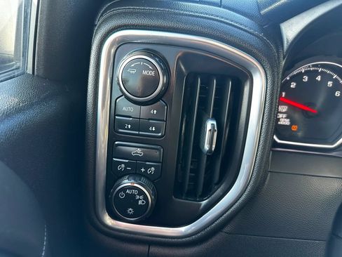 Used 2021 Chevrolet Silverado 1500 LT AWD/4WD image 19