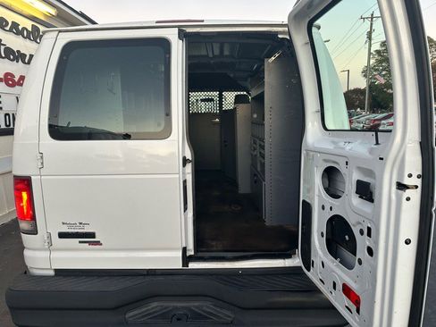 Used 2011 Ford E-150 and Econoline 150 w/ Commercial Cargo Van Pkg image 18