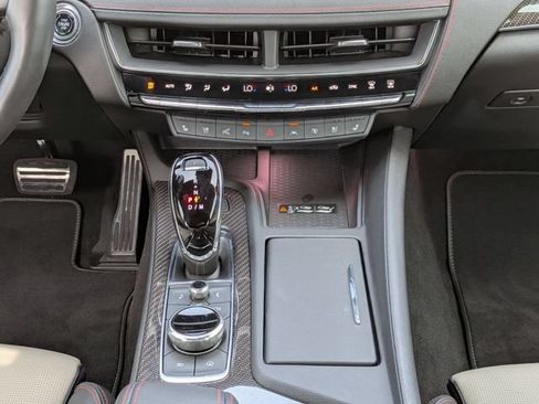 Used 2025 Cadillac CT5 V RWD image 20