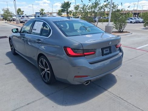 Used 2024 BMW 330i Sedan w/ Premium Package RWD image 4