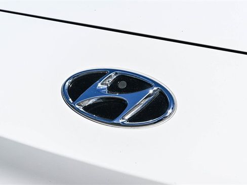 Certified 2023 Hyundai Kona Limited image 12