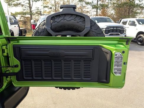 New 2025 Jeep Wrangler Unlimited Rubicon 4xe w/ Safety Group image 30