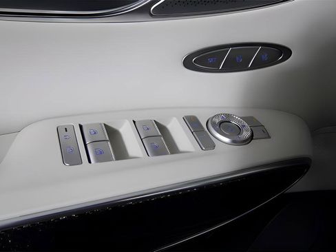 New 2026 Genesis GV70 3.5T Sport Prestige AWD/4WD image 31