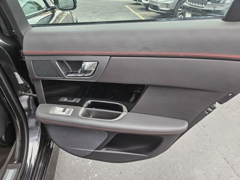 Used 2013 Jaguar XF R-S image 16