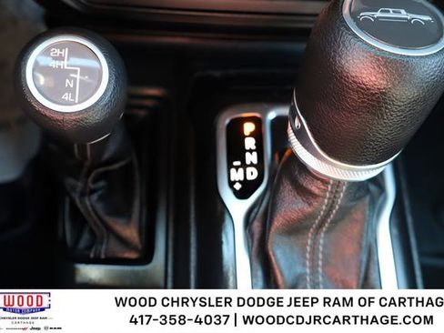 Used 2024 Jeep Gladiator Sport AWD/4WD image 22