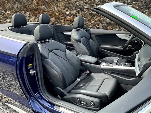 Used 2019 Audi S5 Prestige w/ Luxury Package image 7