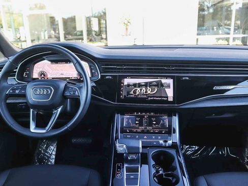 Certified 2023 Audi Q7 2.0T Premium w/ Convenience Package AWD/4WD image 14