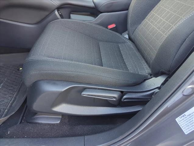 Used 2025 Honda HR-V LX image 13