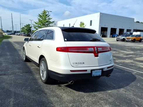 Used 2015 Lincoln MKT AWD w/ Equipment Group 201A image 8