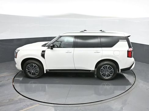 New 2026 Nissan Armada SL w/ Captain's Chari Seat Package image 41
