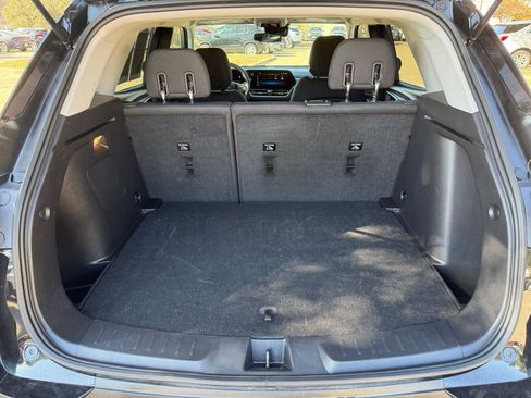 Used 2025 Chevrolet TrailBlazer LT image 31