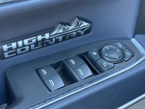 Used 2023 Chevrolet Silverado 1500 High Country w/ High Country Premium Package AWD/4WD image 12