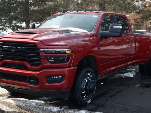 New 2026 RAM 3500 Laramie image 7