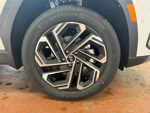 New 2026 Hyundai Tucson Limited image 8