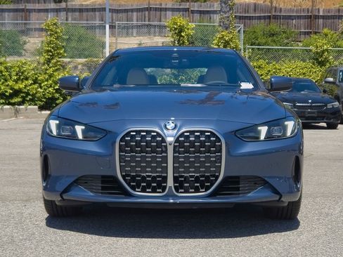 New 2026 BMW 430i Coupe w/ Premium Package RWD image 3