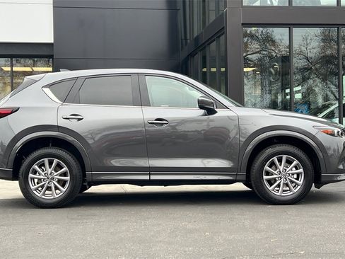 New 2025 MAZDA CX-5 AWD 2.5 S w/ Preferred Package image 4