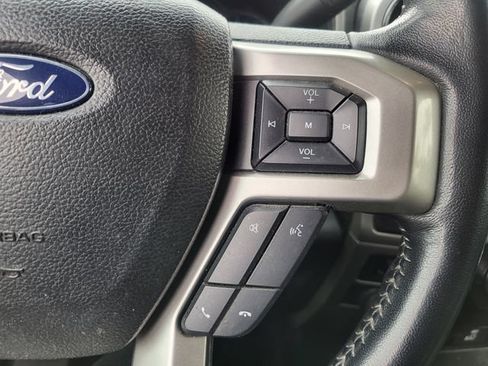 Used 2022 Ford F350 Lariat RWD image 19