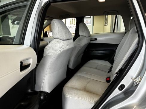 Used 2022 Toyota Corolla Cross L FWD image 27