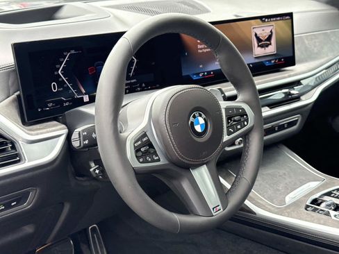 New 2026 BMW X7 xDrive40i w/ Executive Package AWD/4WD image 2