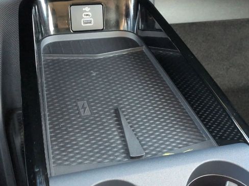 Used 2025 Ford Mustang Mach-E Premium image 32