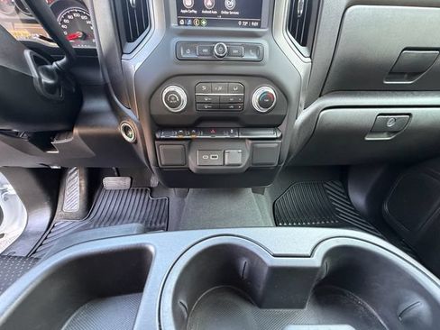 Used 2024 GMC Sierra 1500 Pro w/ Fleet Convenience Package AWD/4WD image 12