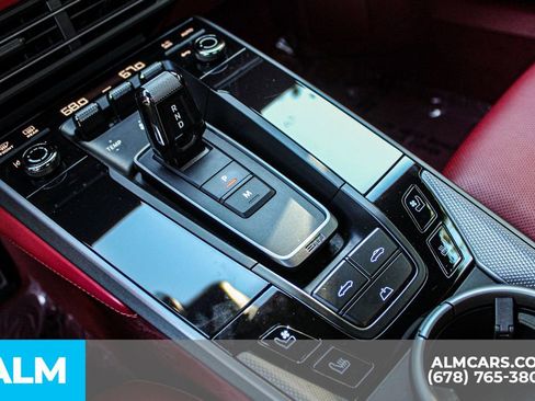 Used 2022 Porsche 911 Carrera S image 37