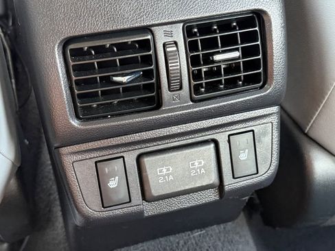 Used 2019 Subaru Legacy 2.5i Limited image 12