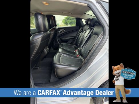 Used 2015 Chrysler 200 C w/ Navigation & Sound Group I image 14