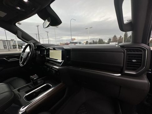 Certified 2023 Chevrolet Silverado 1500 RST image 30