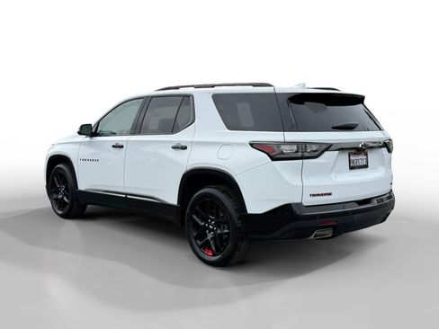 Used 2021 Chevrolet Traverse Premier w/ Redline Edition image 3