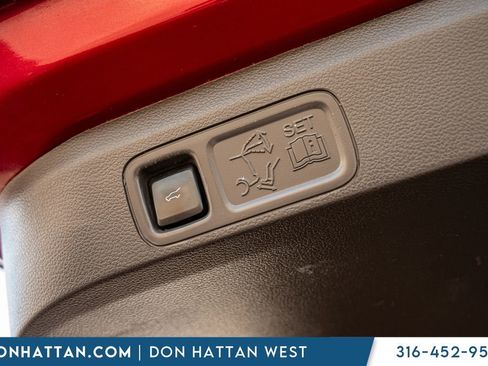 Used 2020 Ford Expedition XLT w/ Equipment Group 202A image 33